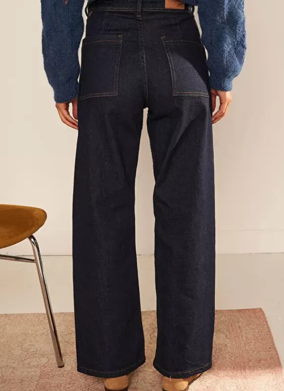 Jean Large, Taille Haute Sans Coutures Sur Les Cotes Brut Clara Sud Express