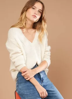 Pull A Col V En Mohair Ecru Mannakayx Sud Express