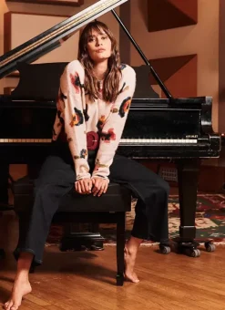 Pull Col Rond Avec Imprime Floral Poudre Mariah Sud Express
