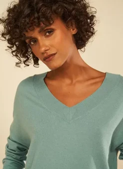 Pull Col V A Maille Douce Celadon Marseillan Sud Express