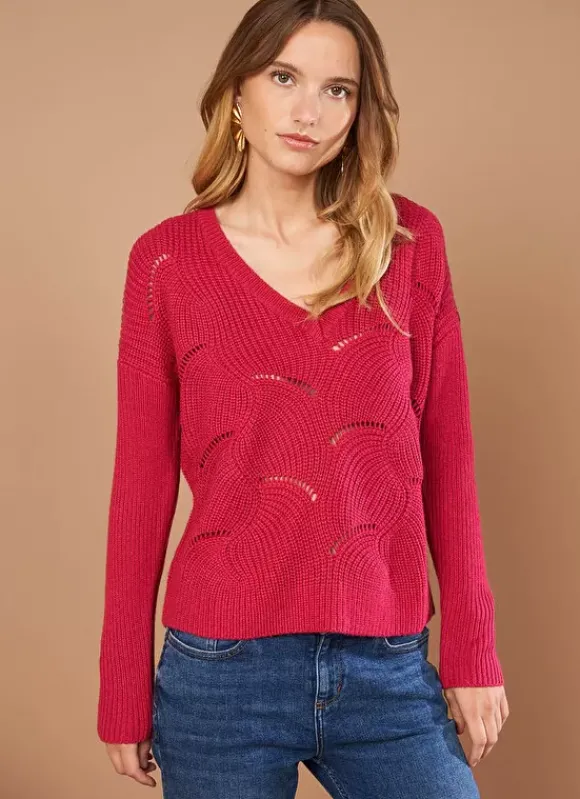 Pull Col V Au Tricotage Ajoure Framboise Matido Sud Express