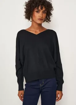 Pull Details Bijoux Noir Gonamo Sud Express