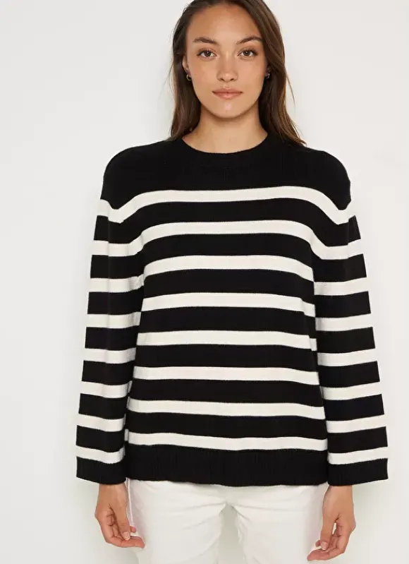Pull Mariniere A Col Rond Noir Meditha Sud Express