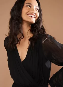 Robe Midi Plissee A Manches Longues Noir Ralita Sud Express