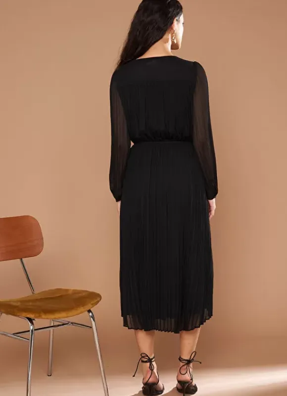 Robe Midi Plissee A Manches Longues Noir Ralita Sud Express